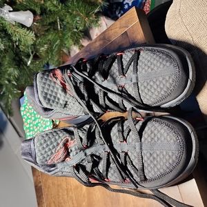 Nike Lebron 17 Low size 12